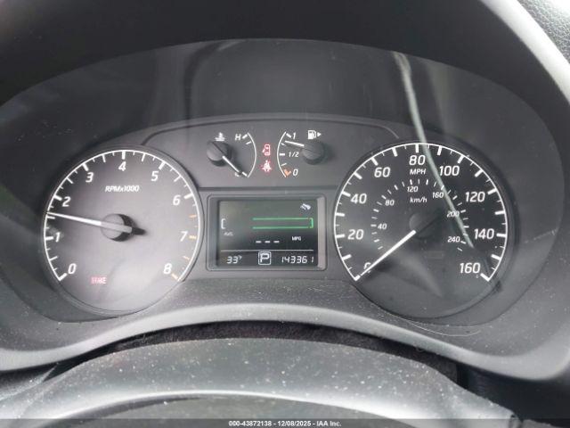 Nissan Sentra S Image 10