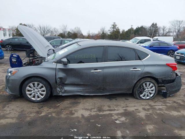 Nissan Sentra S Image 16