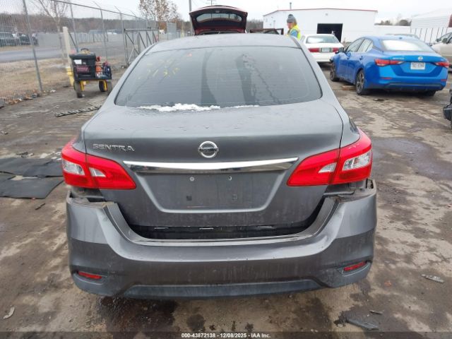 Nissan Sentra S Image 5