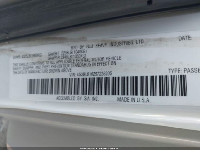 Subaru Legacy 2.5i Image 7