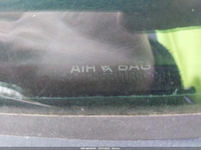 Ford Explorer Image 3