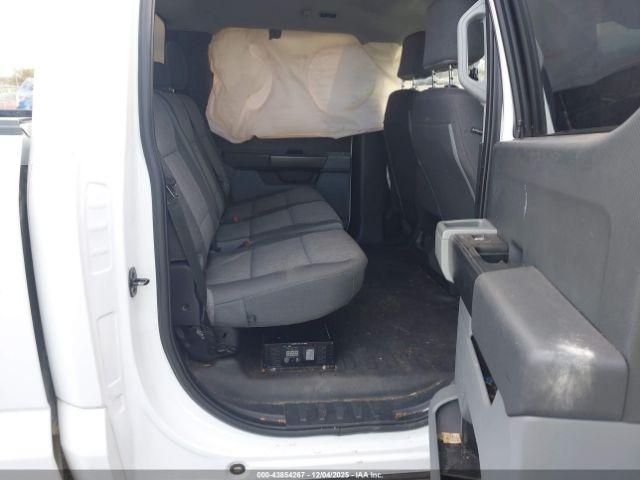 Ford F-150 Xl Image 13