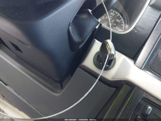 Ford F-150 Xl Image 3