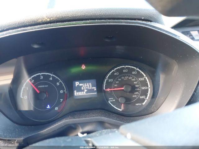 Subaru Impreza 2.0i Image 10