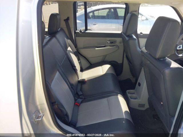 Jeep Liberty Limited Edition Image 4