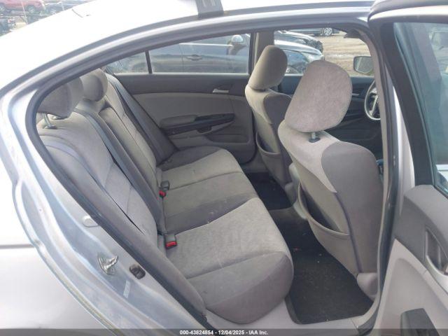 Honda Accord 2.4 Lx-p Image 9