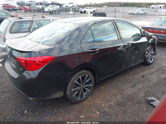 Toyota Corolla Se Image 13