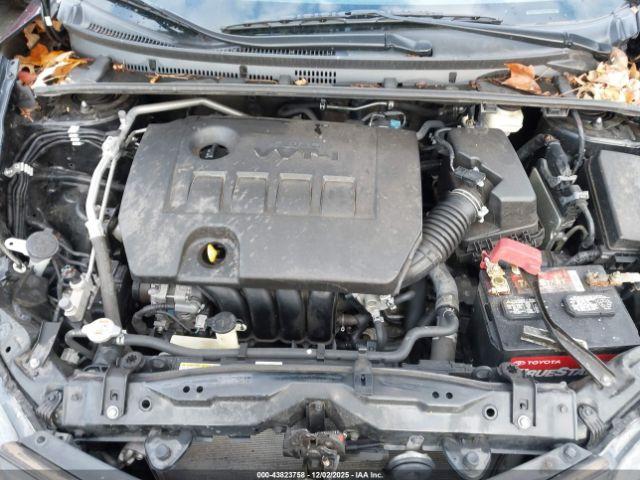 Toyota Corolla Se Image 12