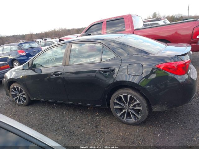 Toyota Corolla Se Image 8