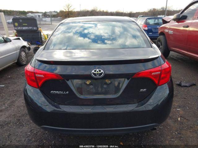 Toyota Corolla Se Image 7