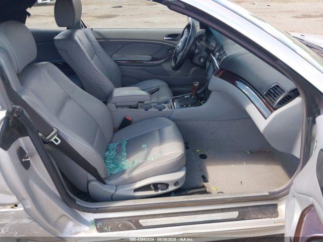 BMW 3 Series Image 13