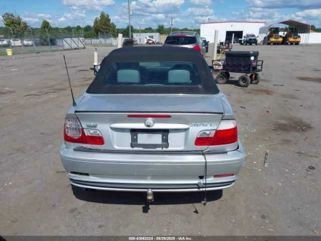 BMW 3 Series Image 6