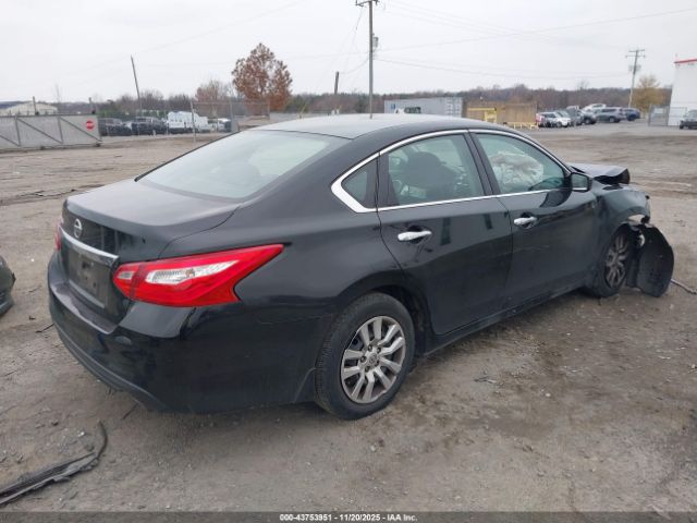 Nissan Altima 2.5 S Image 2