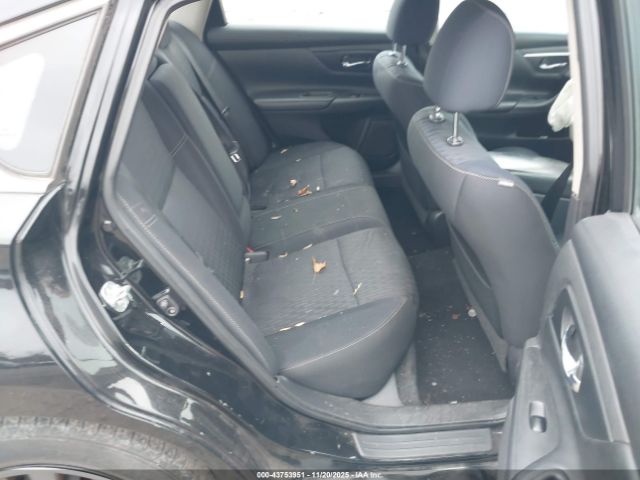 Nissan Altima 2.5 S Image 5