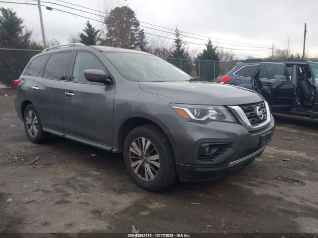 Nissan Pathfinder Sv Image 1