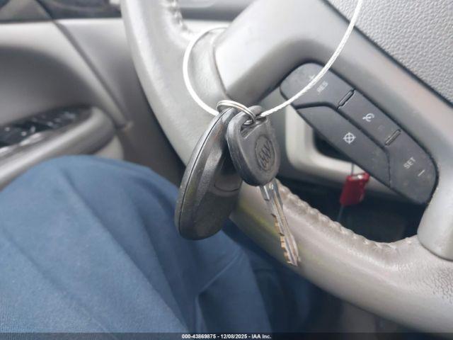 Buick Enclave Premium Image 11