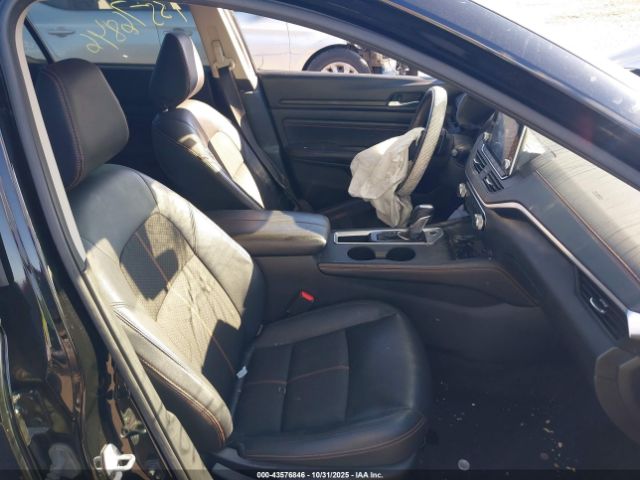 Nissan Altima Sr Fwd Image 12