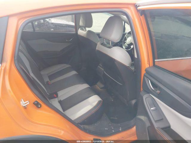 Subaru Crosstrek 2.0i Limited Image 11