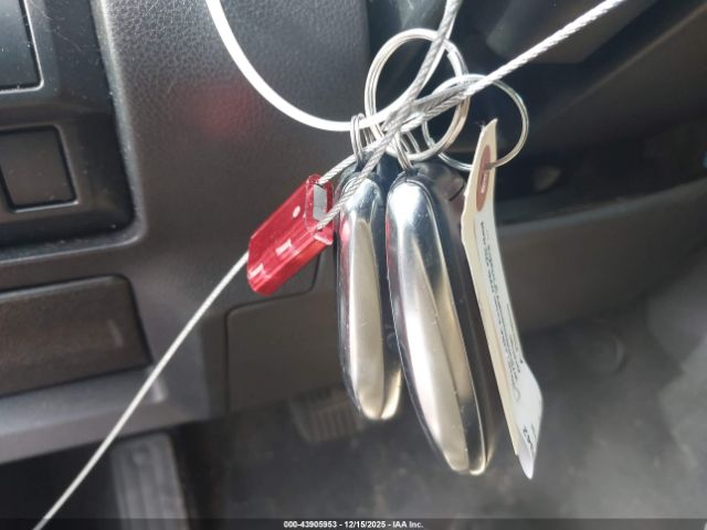 Subaru Crosstrek 2.0i Limited Image 5