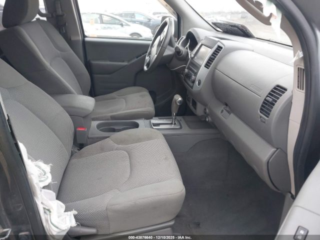 Nissan Frontier Sv Image 3