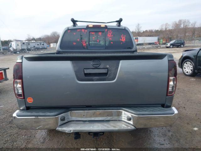 Nissan Frontier Sv Image 15