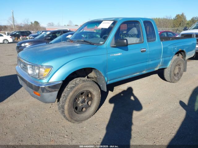 Toyota Tacoma Base V6 Image 2