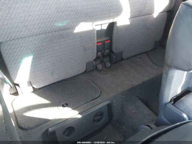 Toyota Tacoma Base V6 Image 8