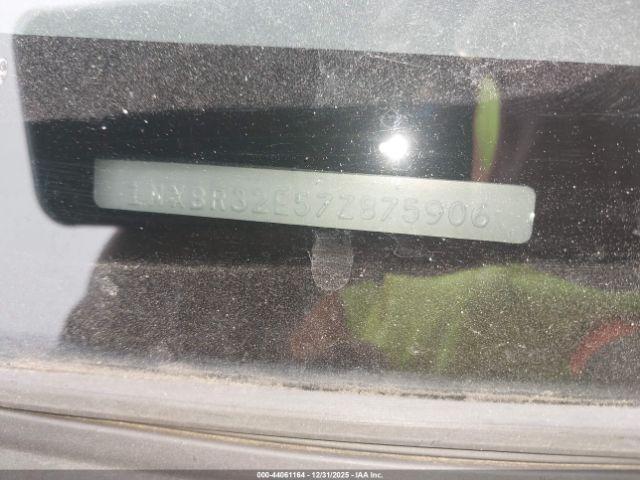 Toyota Corolla S Image 9