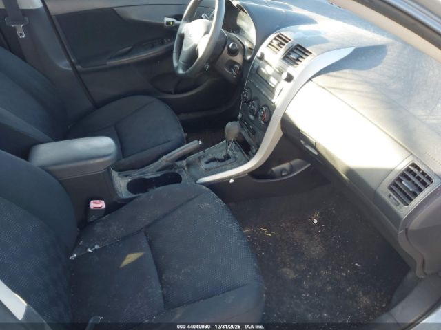 Toyota Corolla S Image 7