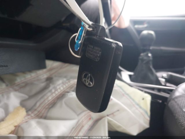 Toyota Corolla S Plus Image 9