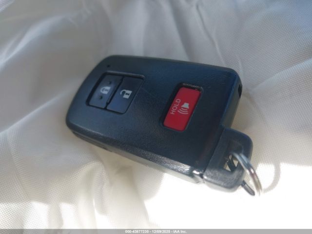 Toyota RAV4 Xle Image 15