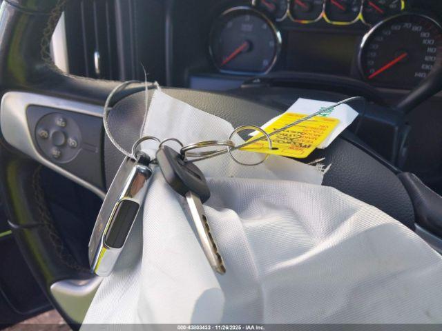 GMC Sierra 2500 Slt Image 9