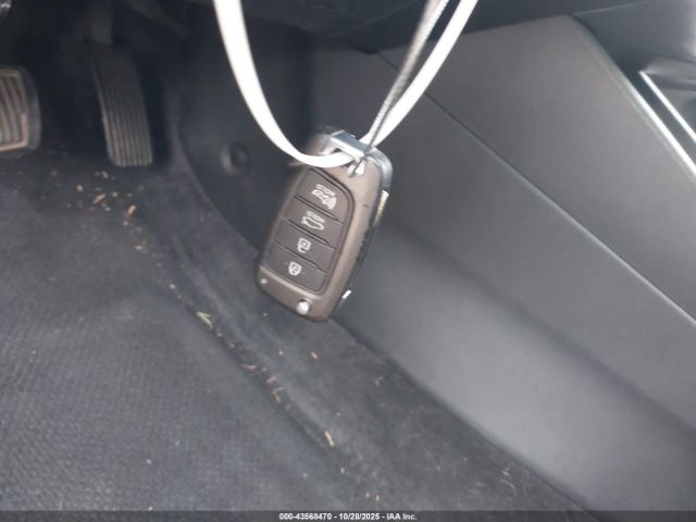 Hyundai ACCENT Se Image 8