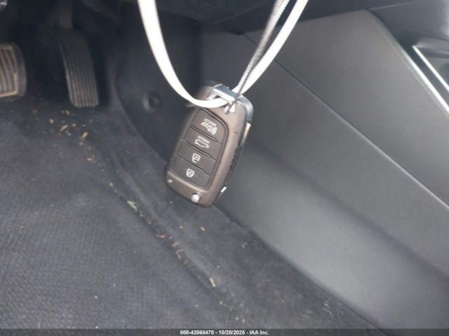 Hyundai ACCENT Se Image 8