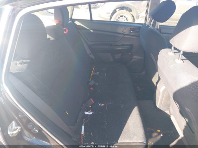 Subaru Impreza 2.0i Image 16