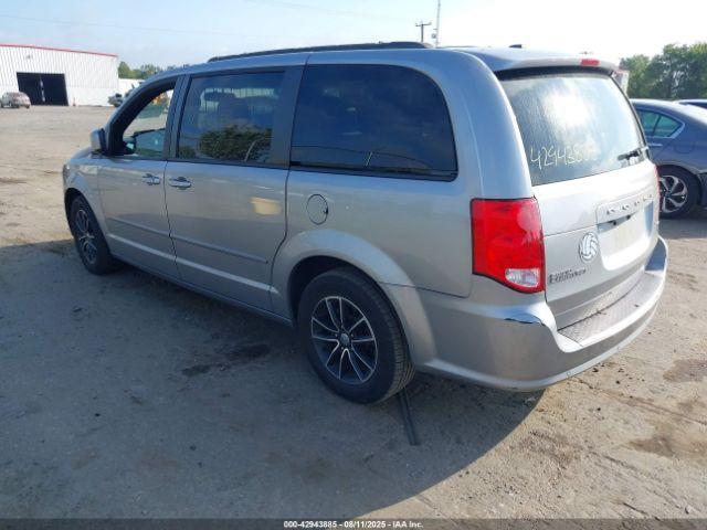 Dodge Grand Caravan Gt Image 7