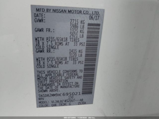 Nissan Pathfinder S Image 9