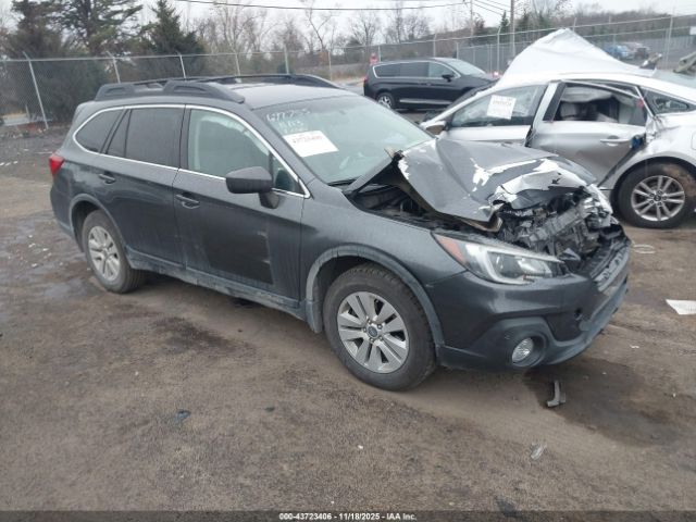 Subaru Outback 2.5i Premium Image 1