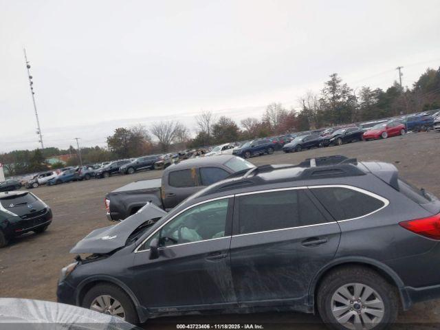 Subaru Outback 2.5i Premium Image 16