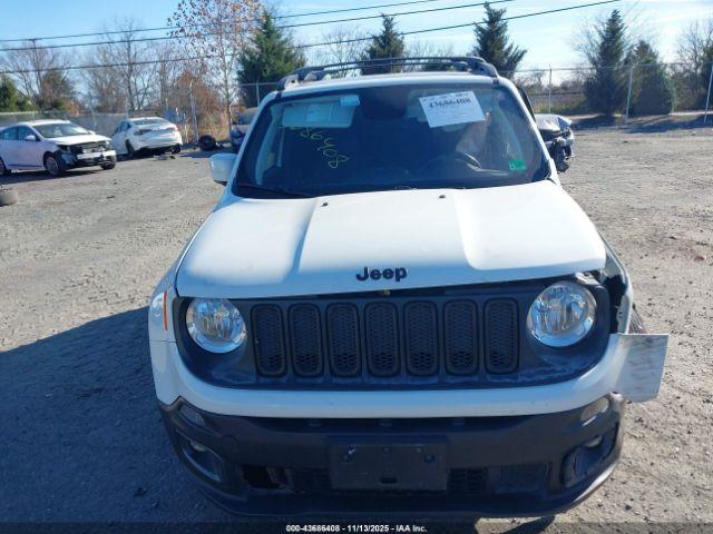 Jeep Renegade Latitude 4x4 Image 13
