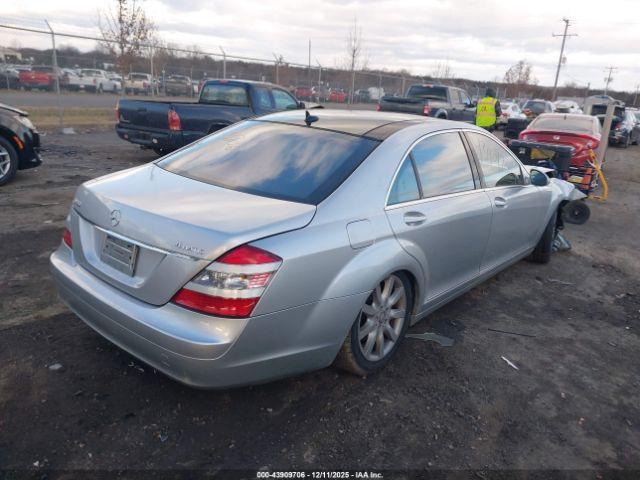 Mercedes-Benz S-Class 4matic Image 7