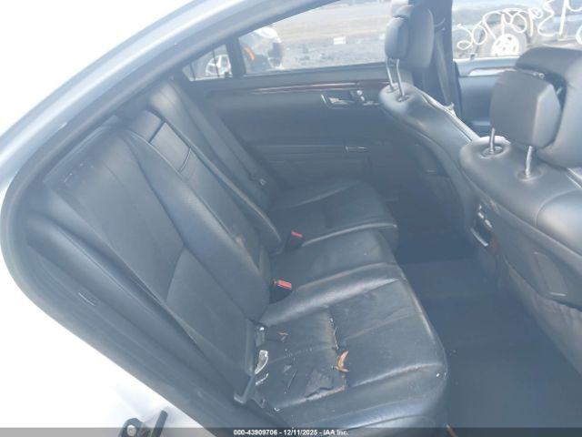 Mercedes-Benz S-Class 4matic Image 5