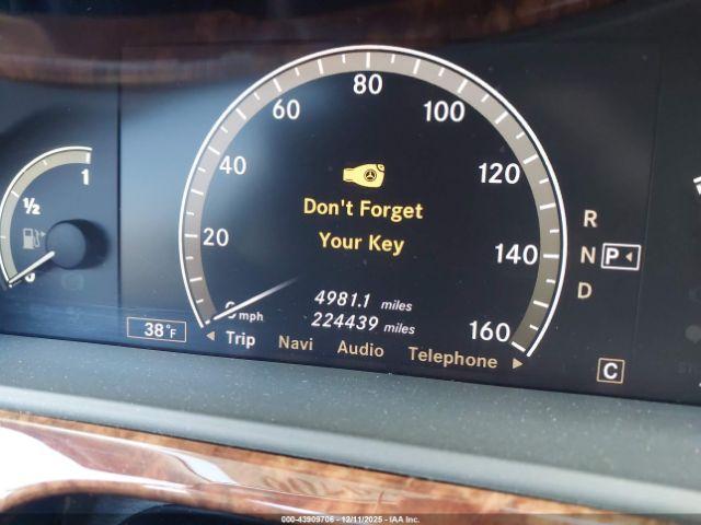 Mercedes-Benz S-Class 4matic Image 15