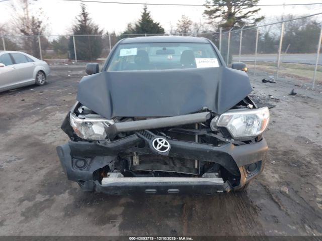 Toyota Tacoma Image 13