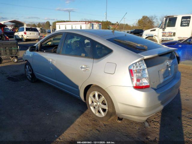 Toyota Prius Touring Image 14