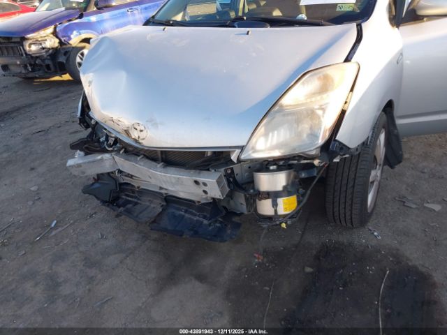 Toyota Prius Touring Image 10