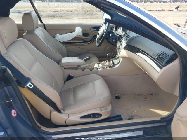 BMW 3 Series Image 10