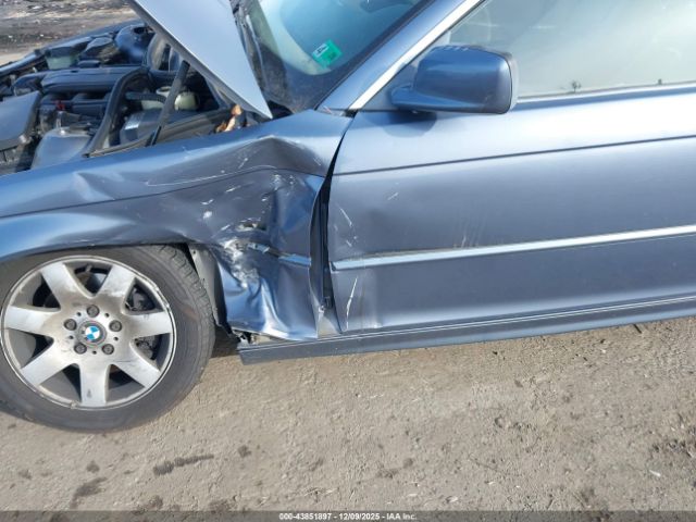 BMW 3 Series Image 5