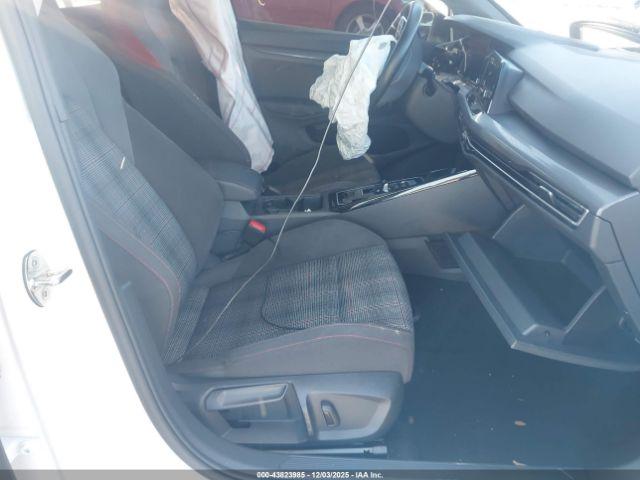 Volkswagen Golf 2.0t S Image 9