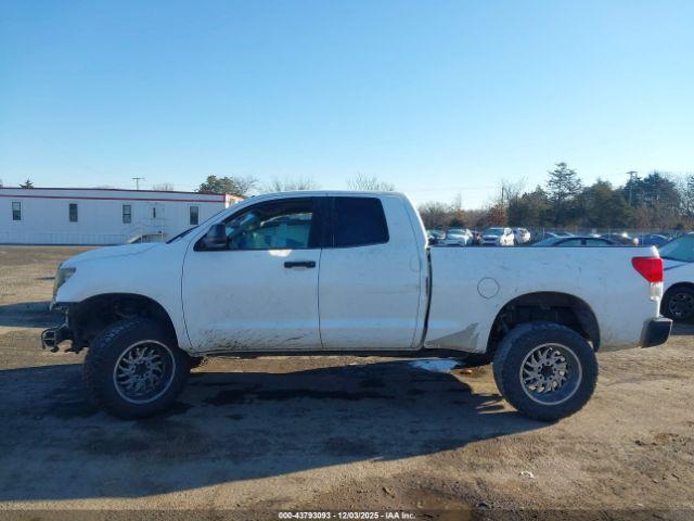 Toyota Tundra Grade 5.7l V8 Image 2